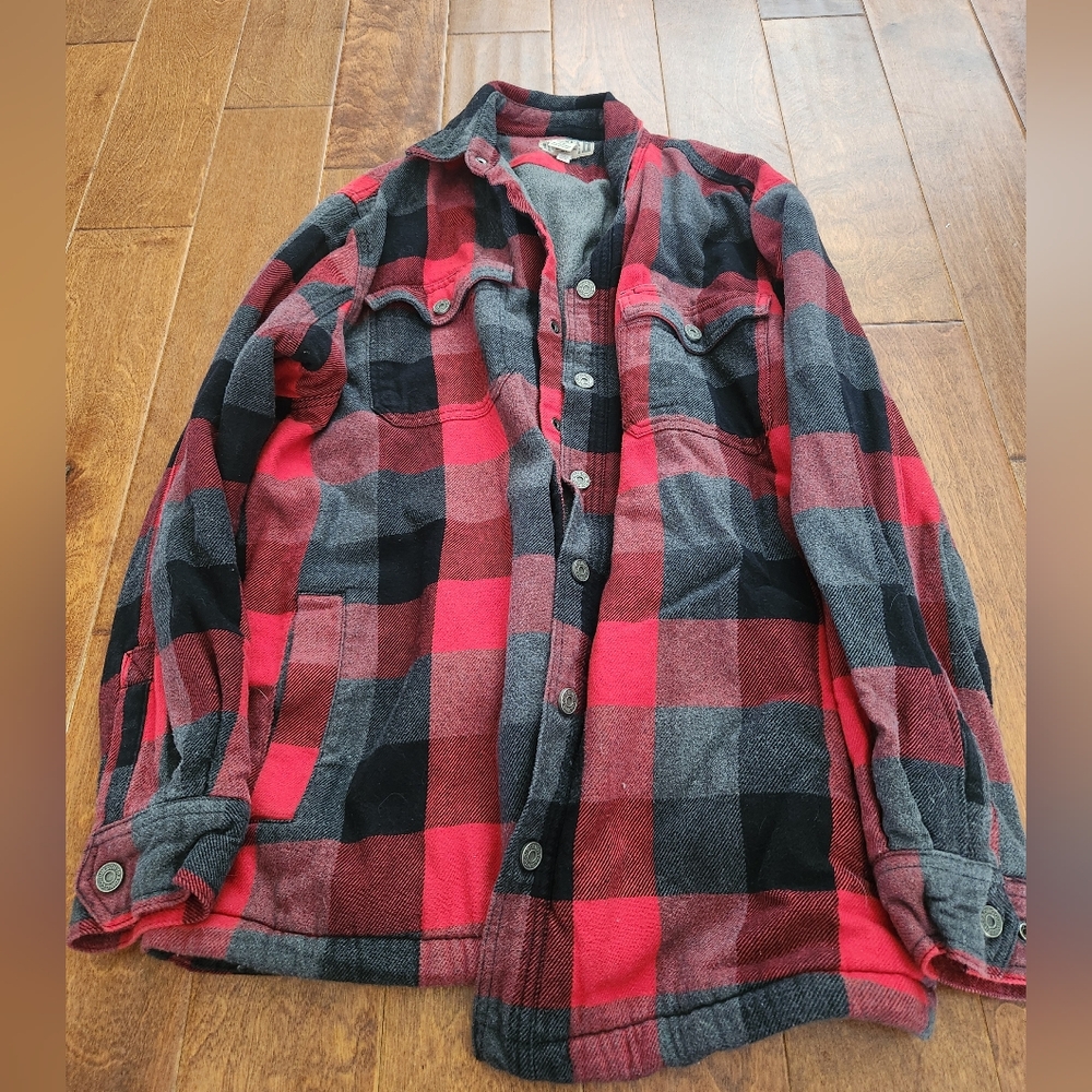 Duluth Trading Co Red and Black Checkered Shirt